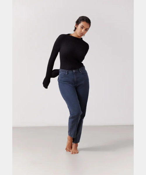Alaania Knit